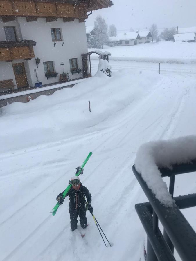 Mein Chalet 로이타쉬 외부 사진